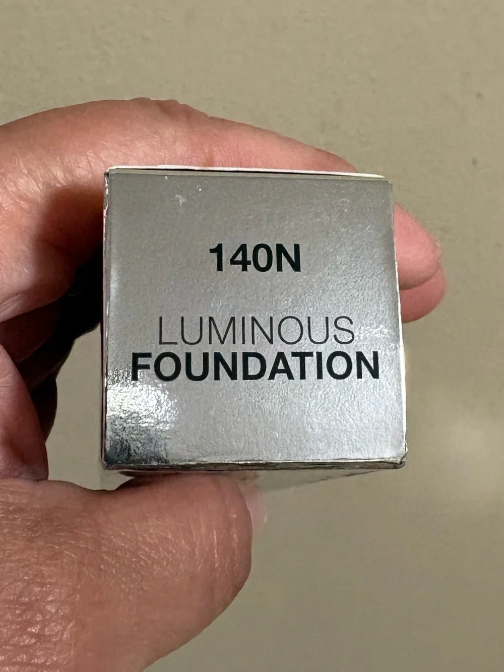 Anastasia Beverly Hills Luminous Foundation - 140N Brand New Never Used.